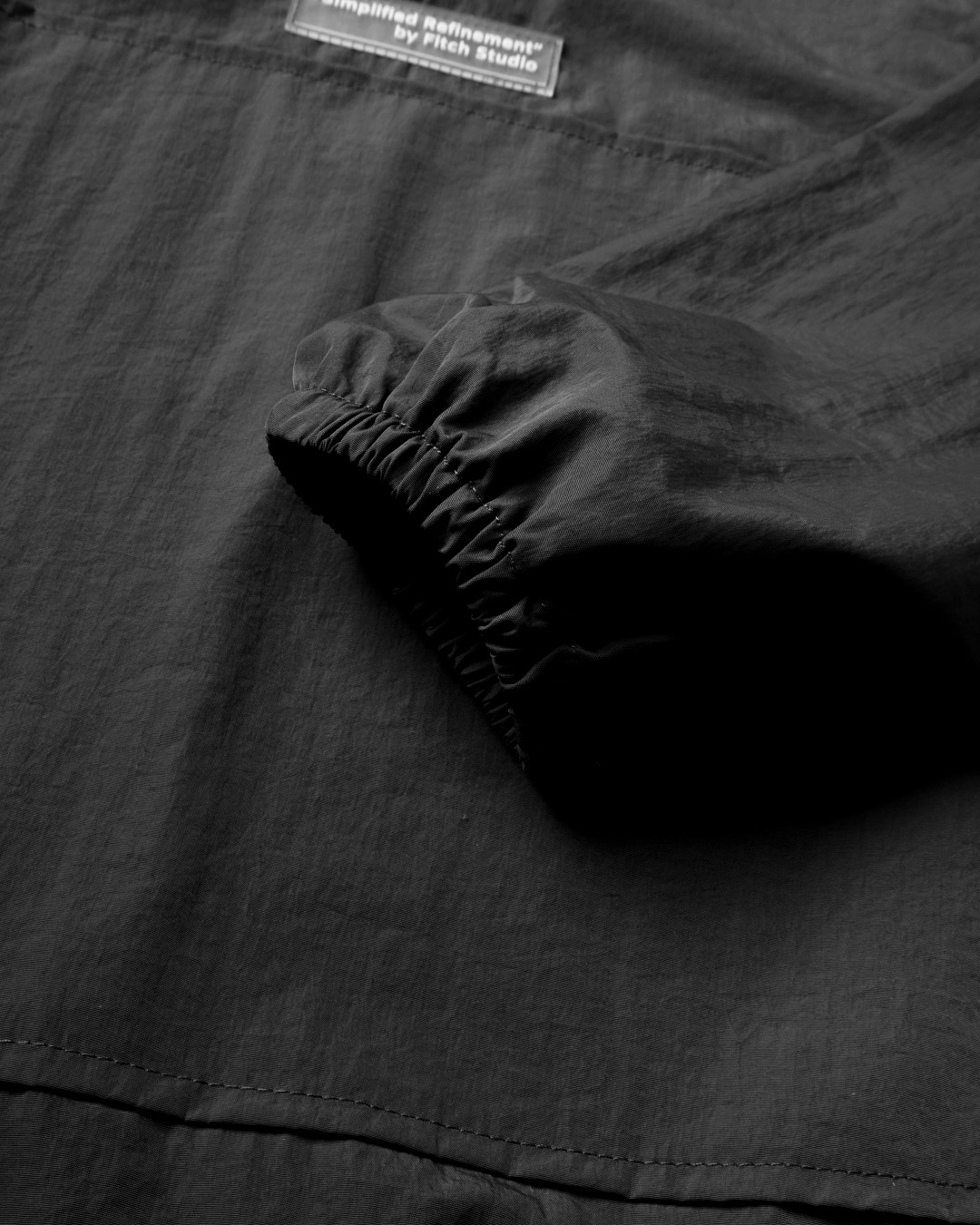 FITCH STUDIO | Anorak Jacket Crinkle | Black - Image 6