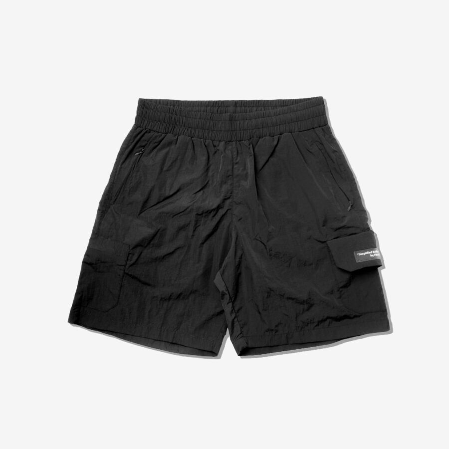 Fitch Studio Celana Pendek Cargo Nylon Crinkle V.1 | Black