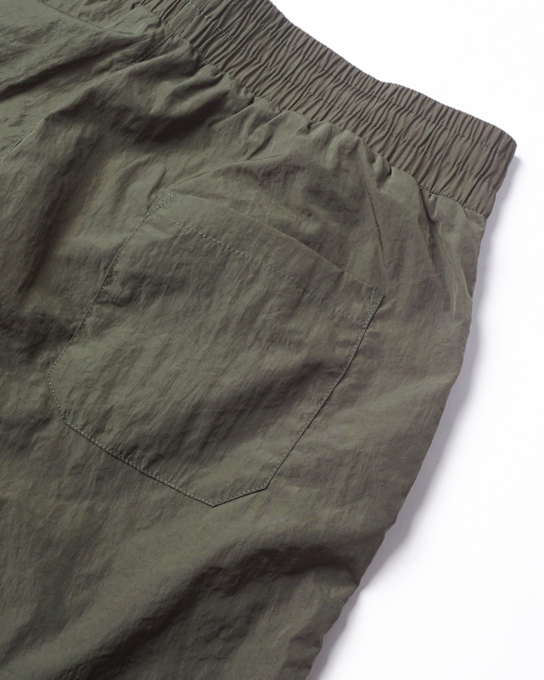 Fitch Studio Celana Pendek Cargo Nylon Crinkle V.1 | Army - Image 6