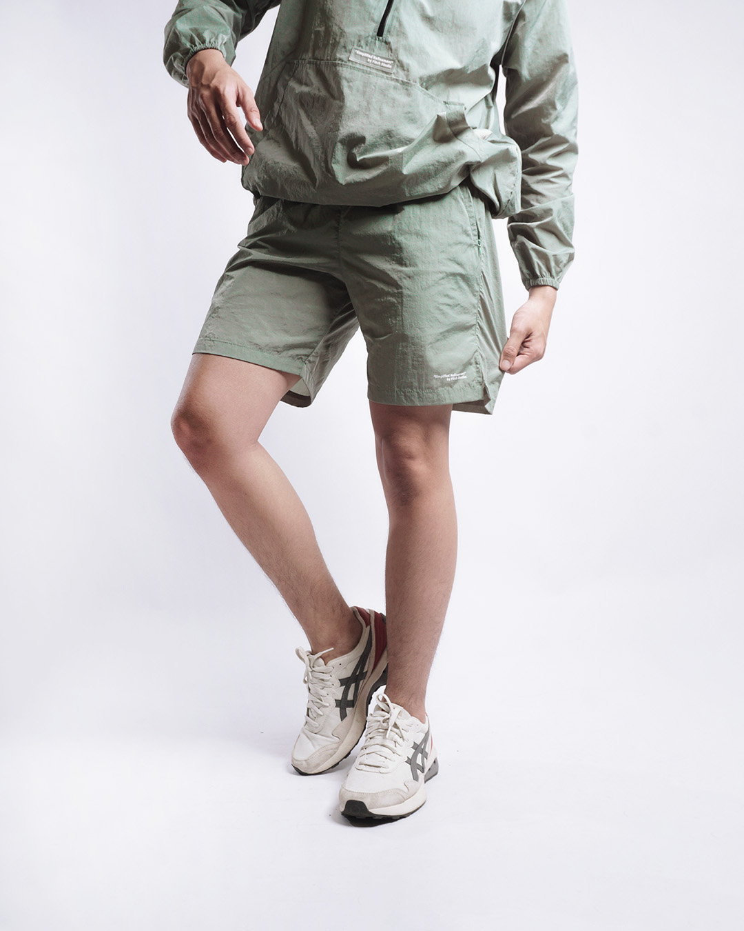 Fitch Studio Celana Pendek Nylon Crinkle V.1 | Sage Green - Image 4