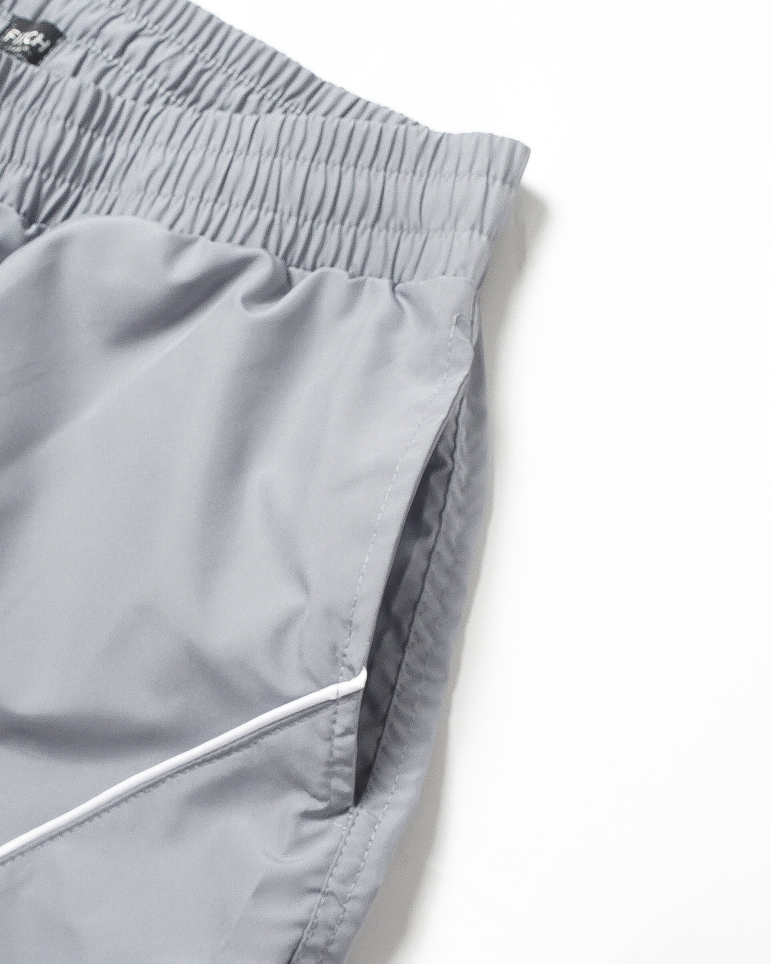 Fitch Studio Wide Leg 3/4 Cargo Short | Silver Grey - Image 7