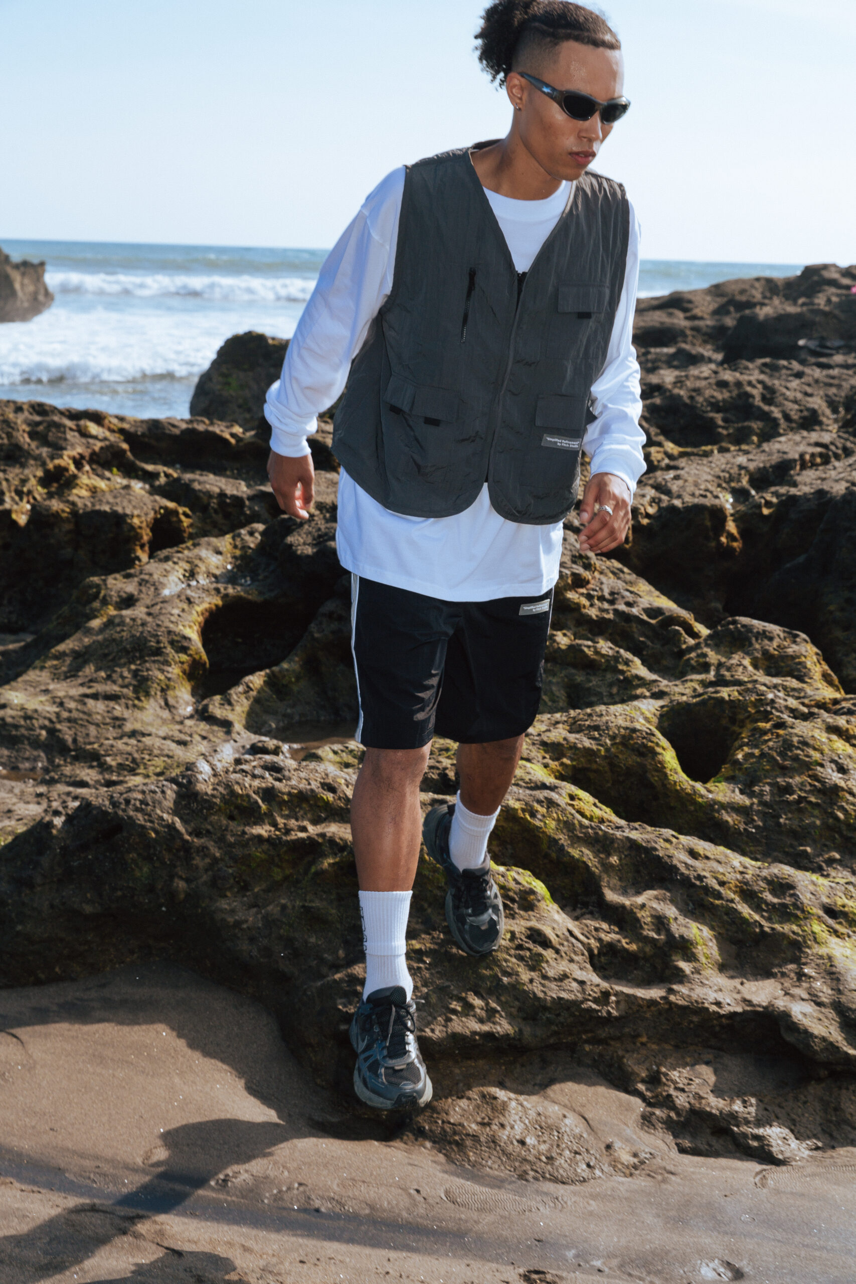 FITCH STUDIO | Crinkle Utility Vest V.1 | Stone Grey - Image 4